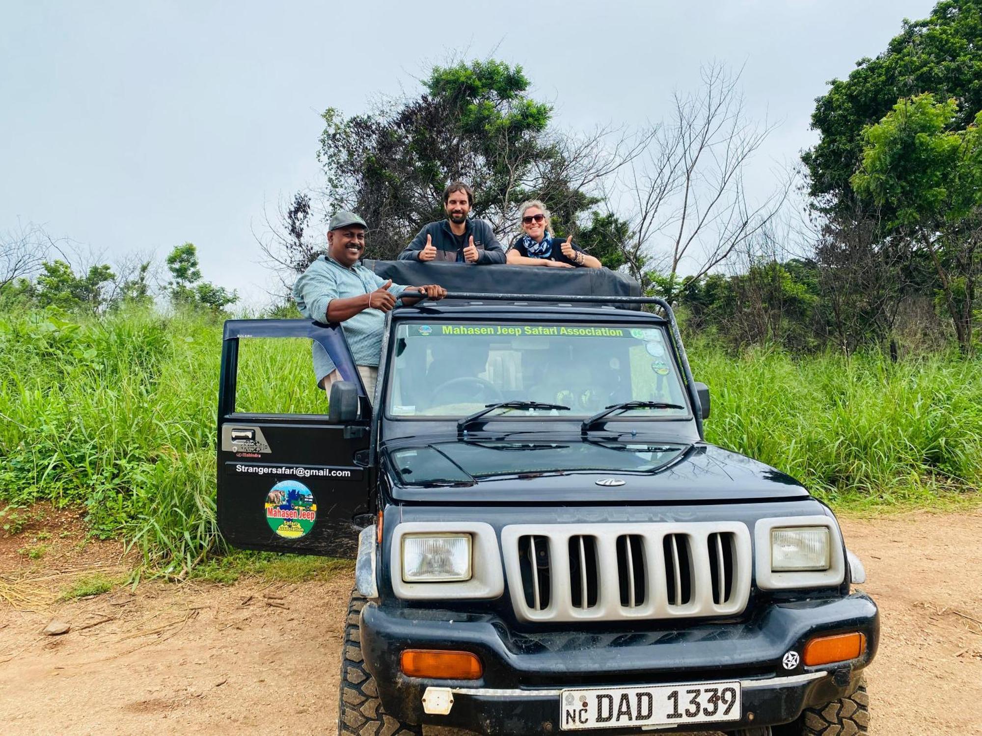 Minneriya Jeep Safari Habarana Extérieur photo